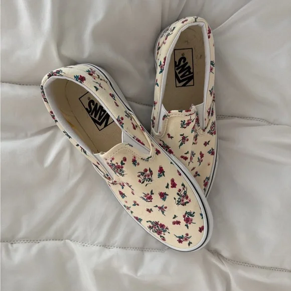 Vans Cream and Red Slip-On Sneakers - Picture 1 of 6